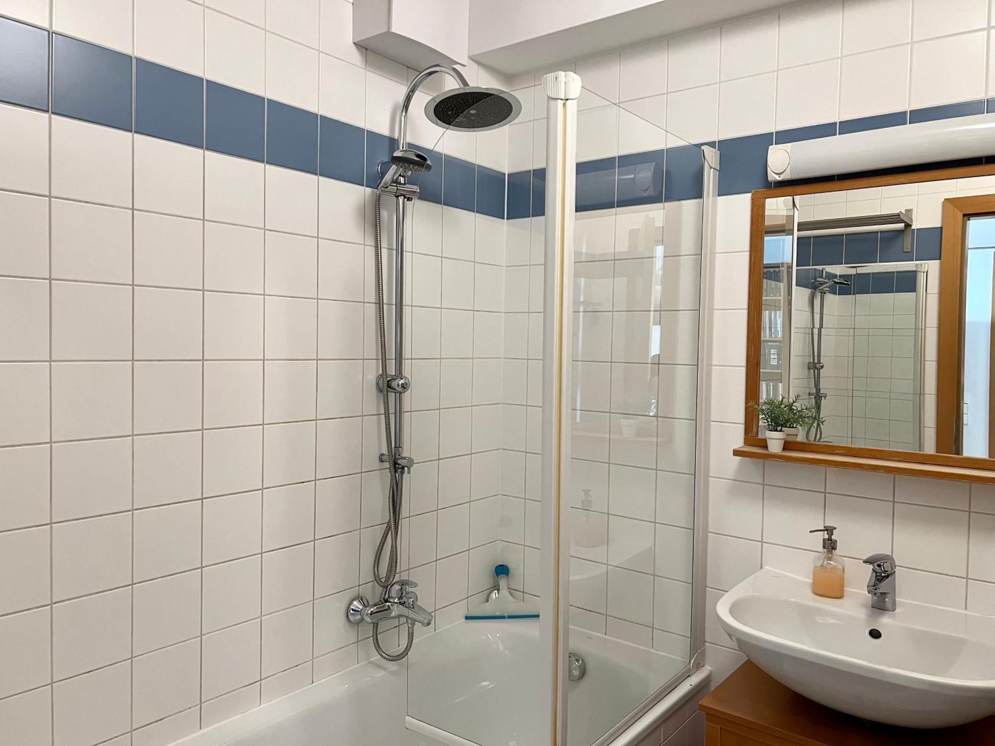 Feels-Like-Home Apt @ Praterstern Wina Bagian luar foto